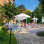 бриджит Apartamento *