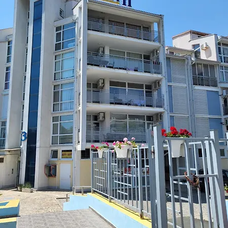 公寓 бриджит *