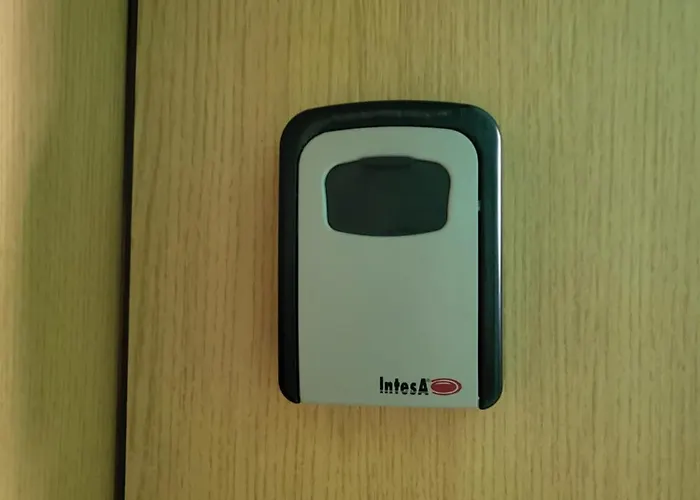 бриджит * Σάνι Μπιτς