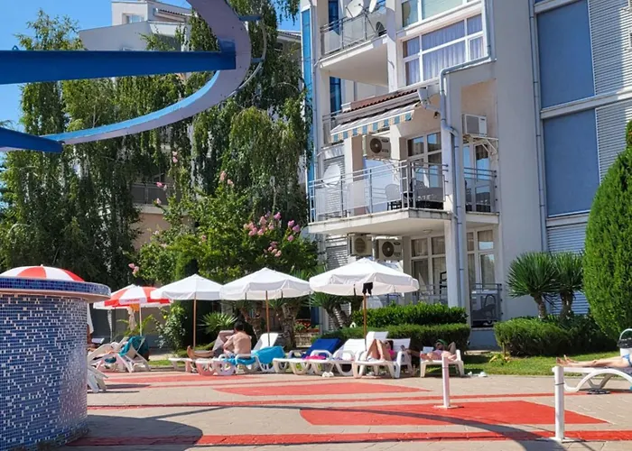 бриджит * Σάνι Μπιτς