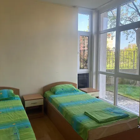 бриджит Apartament *